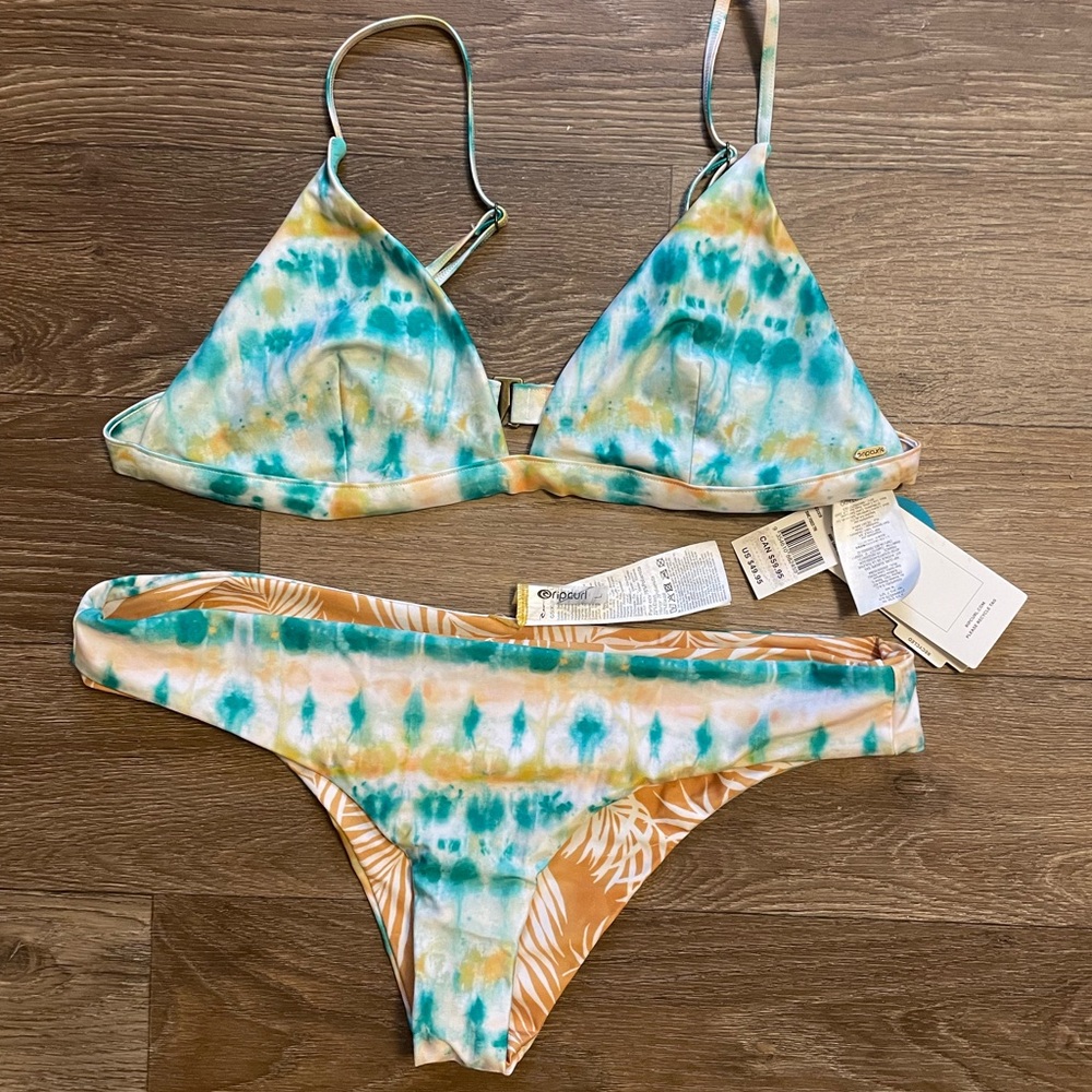 Rip curl bikini swimsuit set